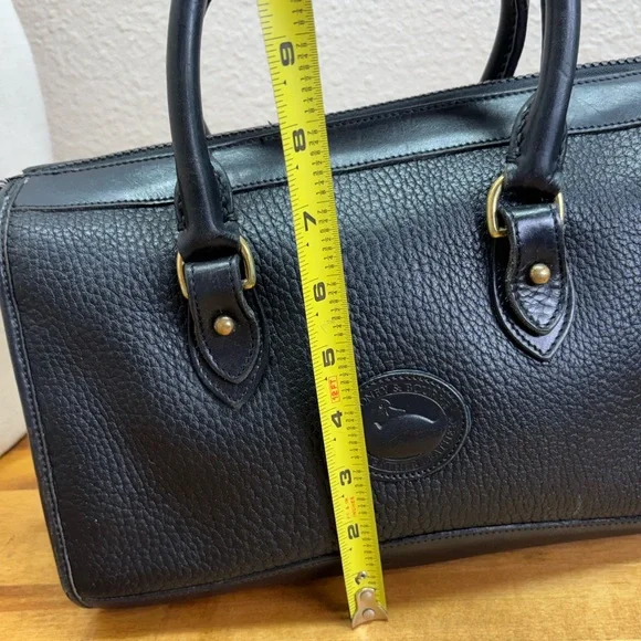 Vintage Dooney & Bourke All Weather Leather Black Speedy Satchel - Picture 9 of 11